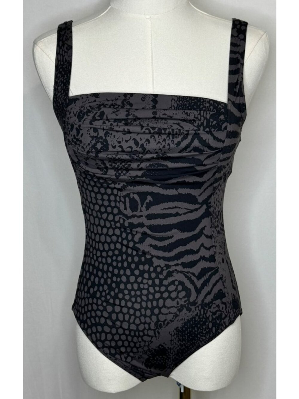 Calvin Klein Animal Print One-Piece Swimsuit Size 4 Shirred Black Gray